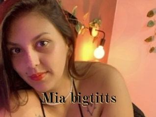 mia_bigtitts Films 2 Q