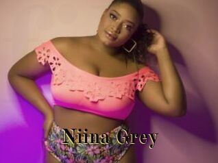 Niina_Grey