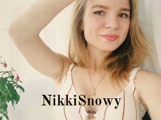 NikkiSnowy