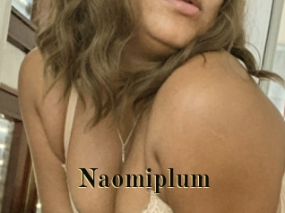 Naomiplum
