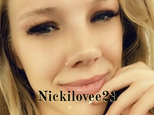 Nickilovee23
