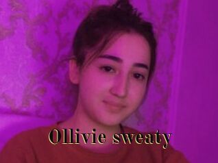 Ollivie_sweaty