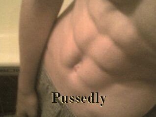 Pussedly