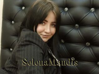 SelenaMandis
