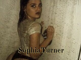 Sophia_Turner