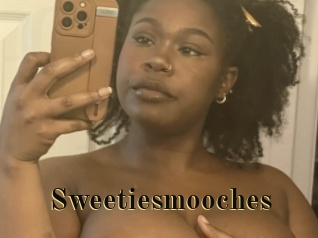 Sweetiesmooches