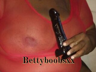 Bettyboobsxx