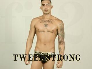 TWEEKSTRONG