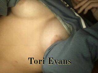 Tori_Evans