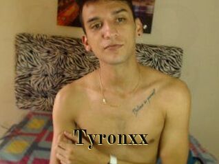 Tyronxx