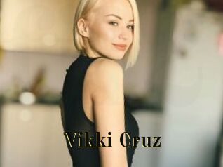 Vikki_Cruz