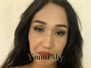 Ymmi_shy
